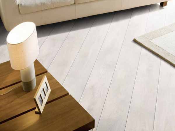 aspen tölgy fehér laminált padló